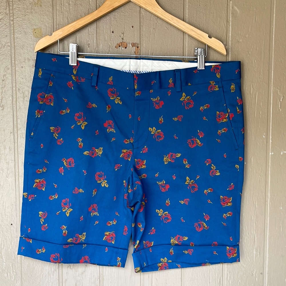 Barney’s New York floral shorts